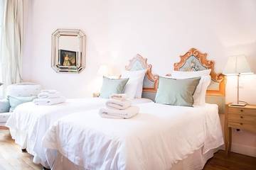 Agritourisme pour 8 Personnes dans Tour Eiffel, Paris, Photo 3