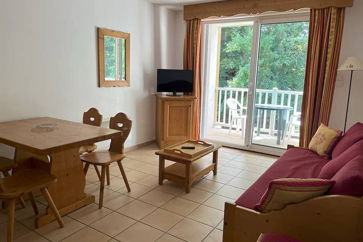 Location de vacances pour 4 personnes, avec piscine à Vielle-Aure