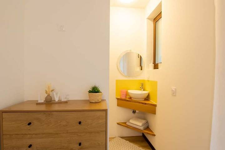 Gîte pour 4 personnes, avec Terrasse et Piscine à Sarlat-la-Canéda - 4