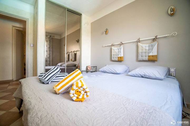 Location de vacances pour 6 personnes, avec balcon et jardin à Meynes - 4