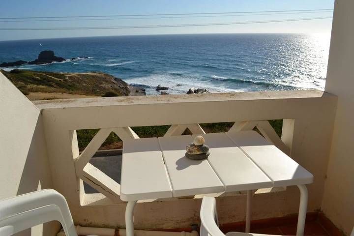 Apartamento de férias para 4 pessoas, com Varanda e Terraço e ainda Vista em Zambujeira do Mar