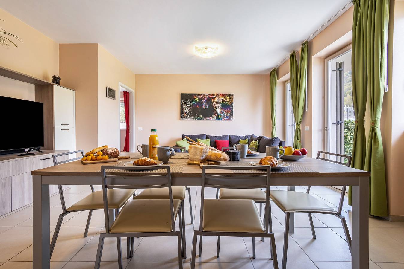 Ganze Wohnung, Residence La Villa - Ferienwohnung Principe mit Garten, Pool & Wlan in Tignale, Gardasee-Berge