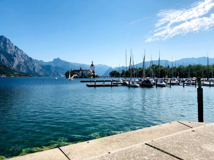 Ganze Wohnung, Studio in zentraler Lage - nur wenige Minuten zum See und Stadt in Gmunden, Bezirk Gmunden