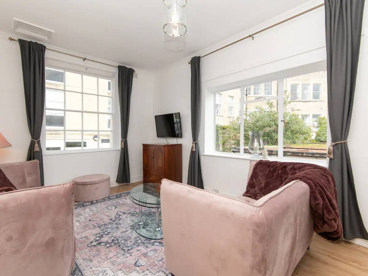 Central 2 bedroom flat with parking - Pass the Keys in Bath, Bath & Noordoost Somerset