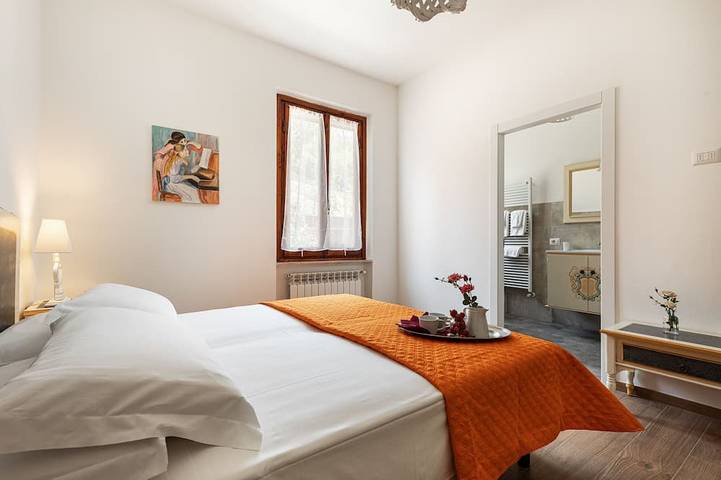 Ganze Wohnung, Alessandro House - Sangiovese house with mini-pool in the center of Greve in Greve In Chianti, Chianti