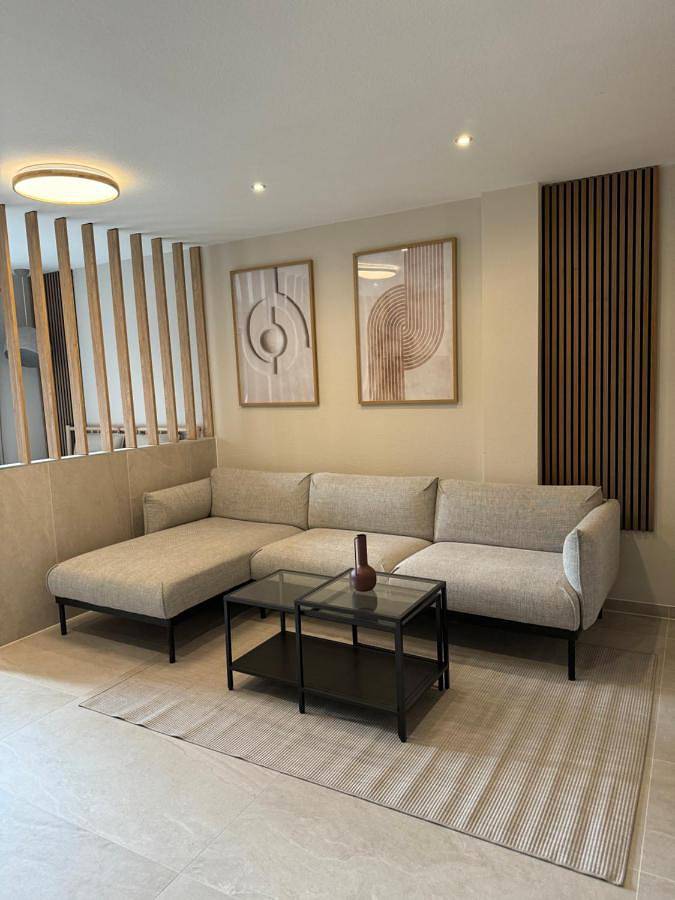 Ferienwohnung für 4 Personen, mit Balkon in Metzingen