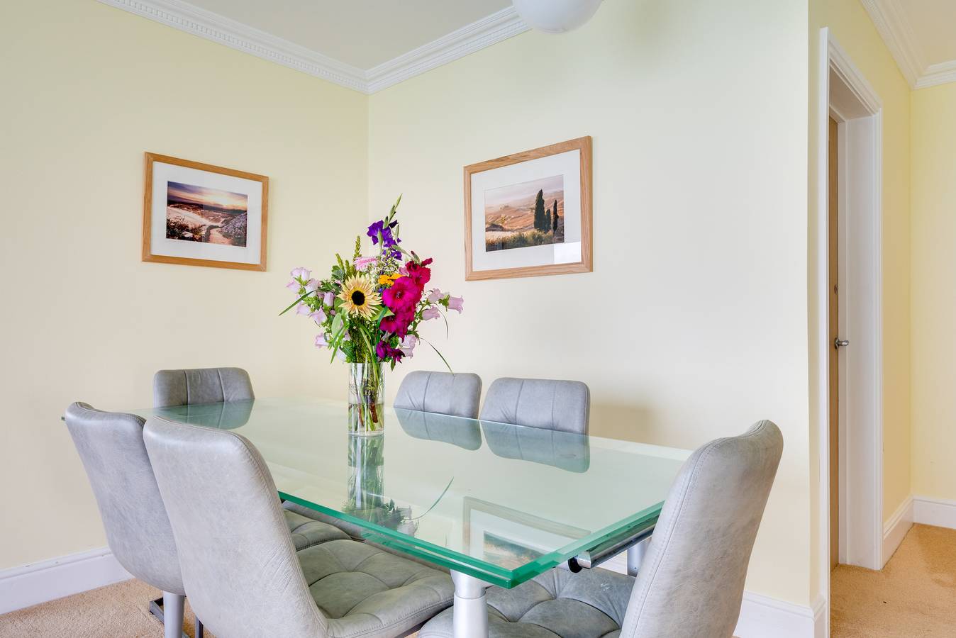 Entire apartment, Golwg y Mor in Cardigan Bay