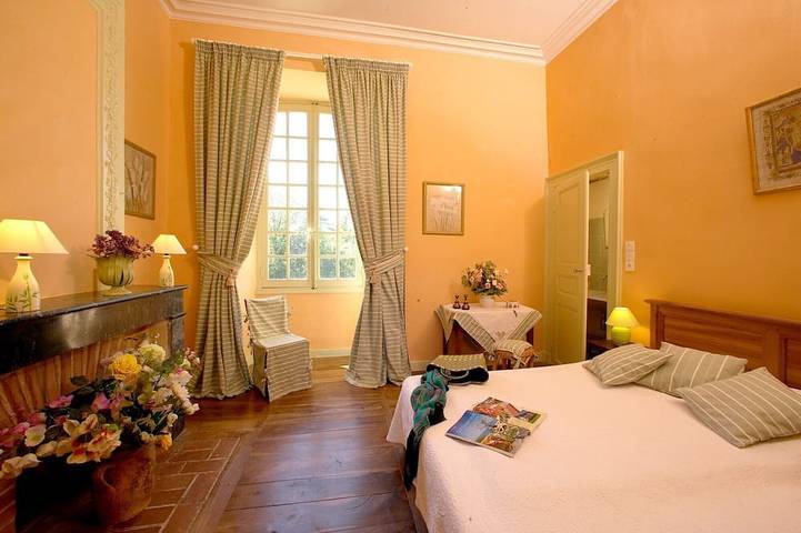 Location de vacances pour 10 personnes, avec Terrasse et Jardin à Bourniquel - 4