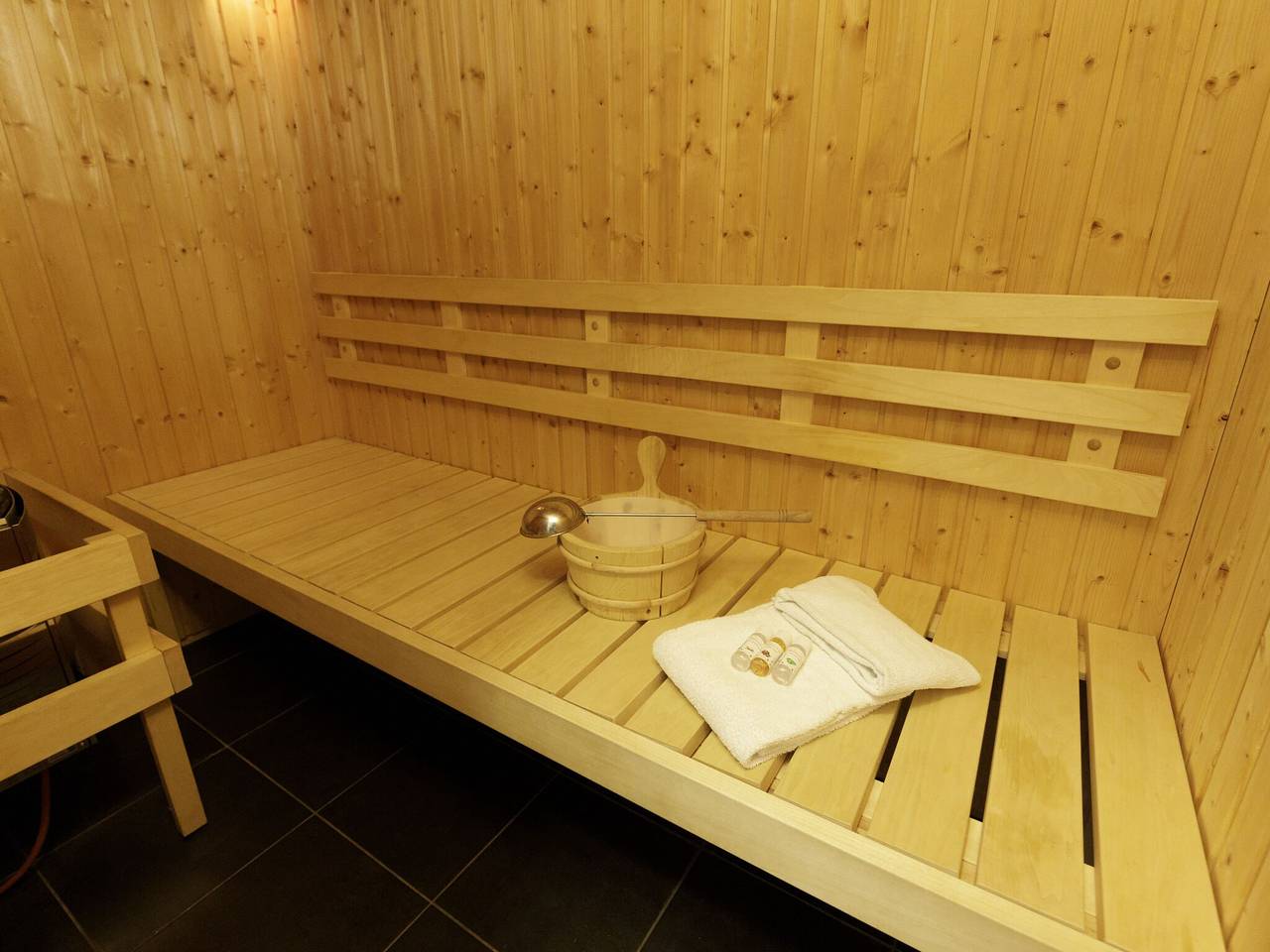 Ganze Wohnung, Wohnung im Eifeler Tor mit Sauna und Balkon in Heimbach, Naturpark Hohes Venn-Eifel