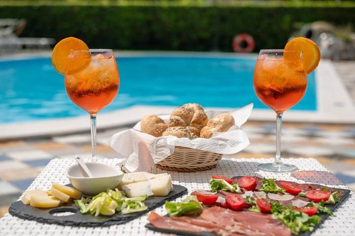 Chambre d’hôte pour 5 personnes, avec piscine et jardin à Lucca - 4