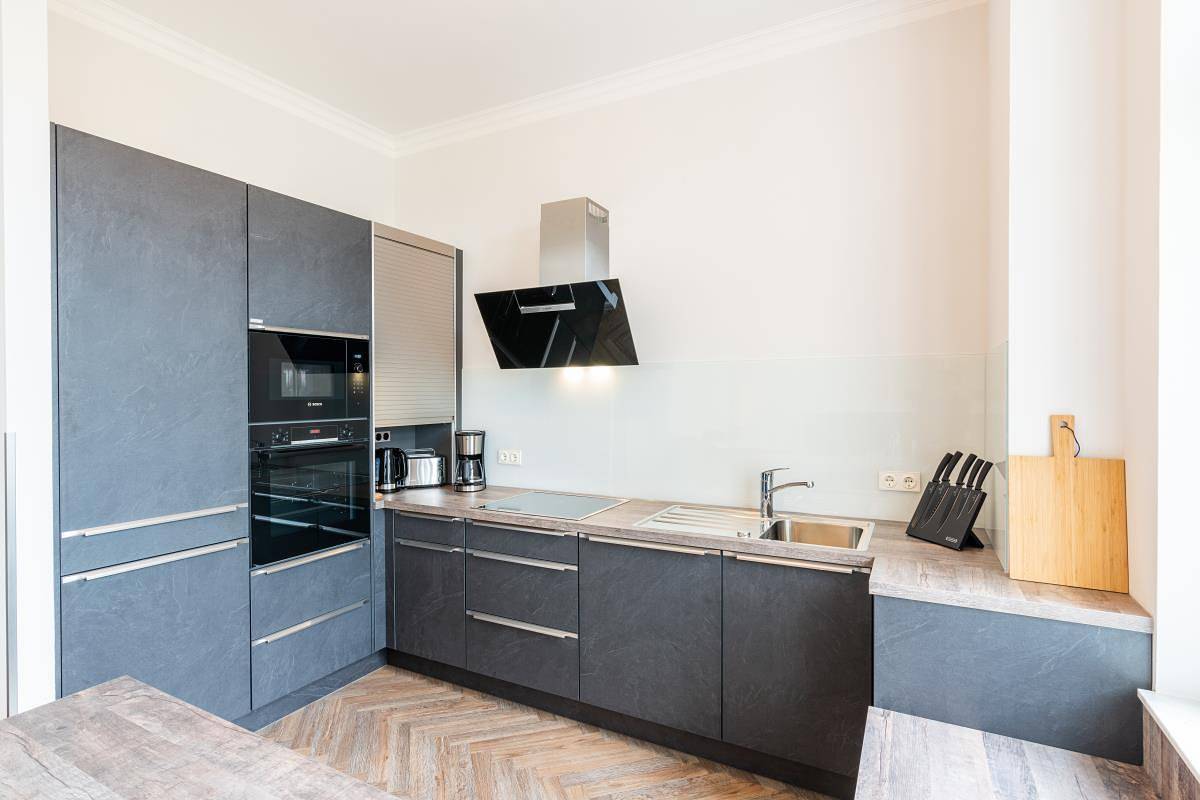 Ganze Ferienwohnung, Große Fewo in 1. Reihe, Terrasse, Parkplatz, Wlan in Drei Kaiserbäder, Heringsdorf