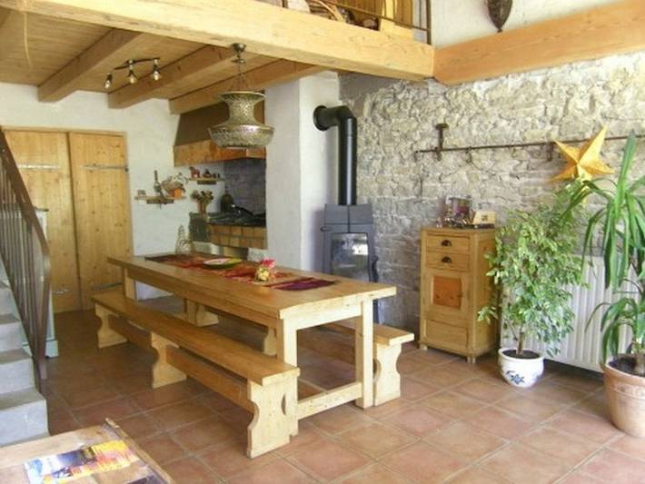 Chambre d’hôte pour 6 personnes, avec jardin dans le Jura - 4