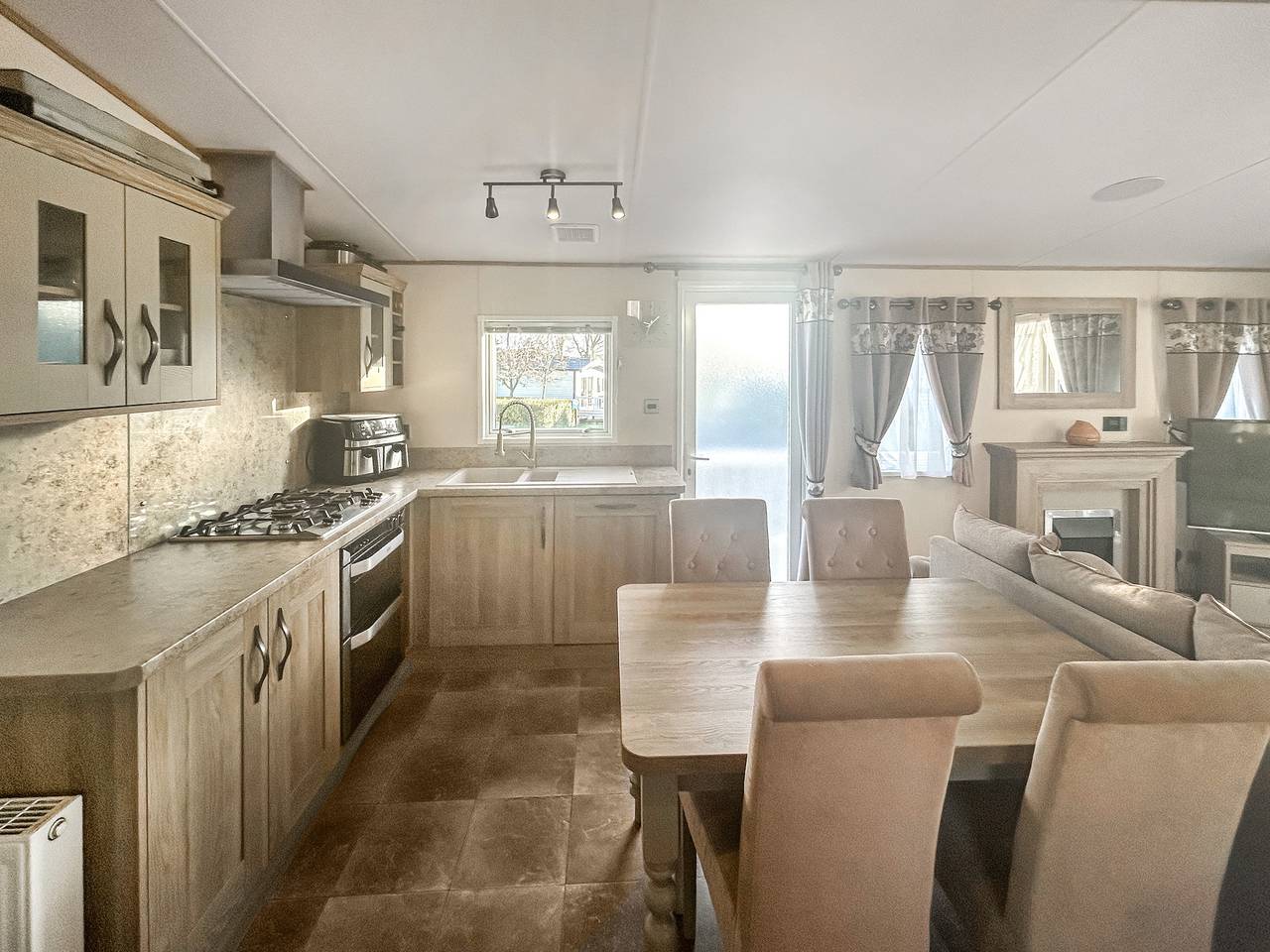 Stuart's Coastal Retreat in Caister-on-Sea, Great Yarmouth