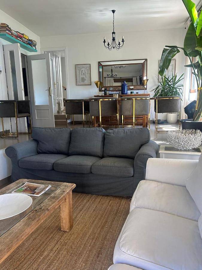 Casa de vacaciones para 8 personas, con piscina además de jardín y vistas en Comarca de Riaza