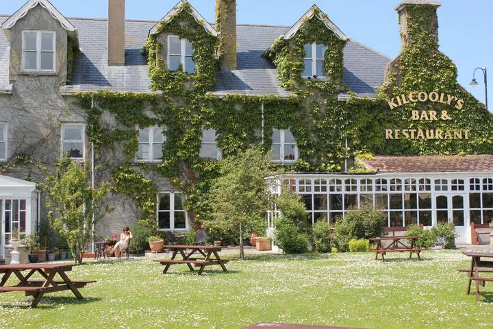 Hotel for 5 people, with Terrace and Garden in Ballybunion