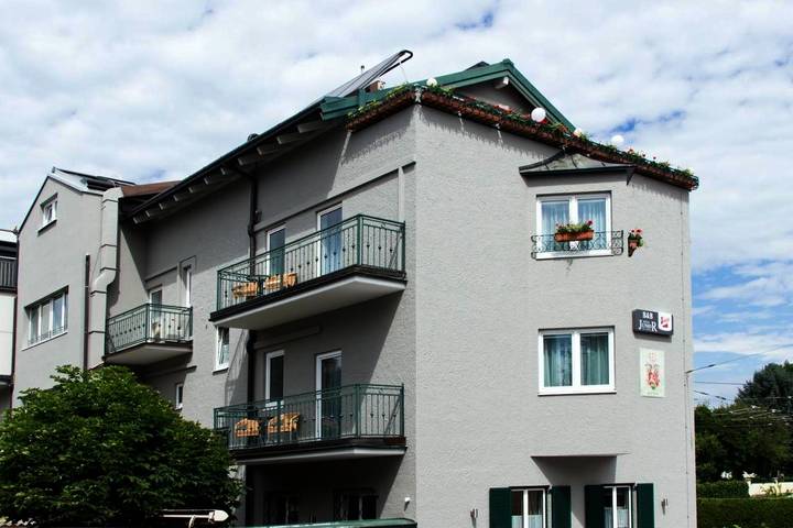 BnB für 4 Personen, mit Balkon in Salzburg - 2