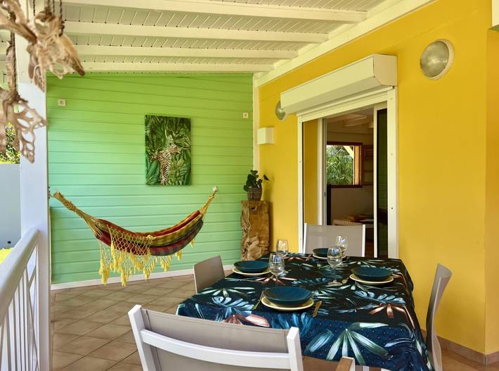 Gîte pour 4 personnes, avec balcon et jardin