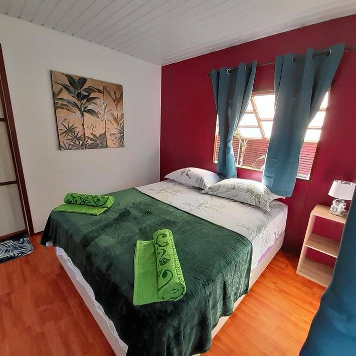 Gîte pour 2 personnes, avec vue et jardin dans Avatoru - 3