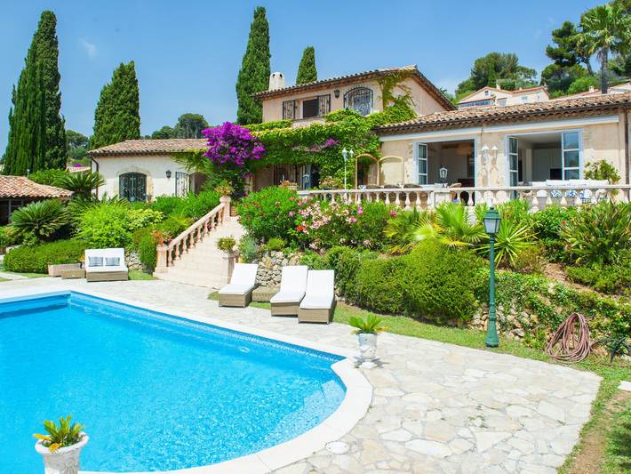 Chalet para 12 personas, con balcón y sauna además de piscina y jardín, Familias con niños - 1