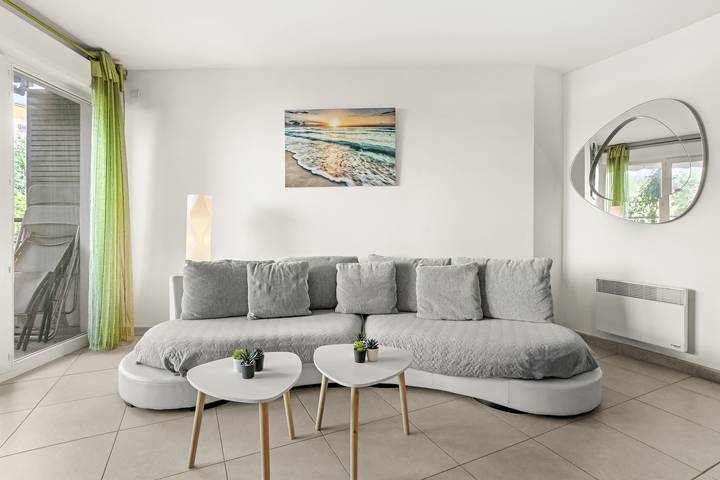 Appartement entier, Appartement 'Le Deux Pices Des Rivages' avec vue sur la mer, Wi-Fi et climatisation in Boulouris, Saint-Raphaël