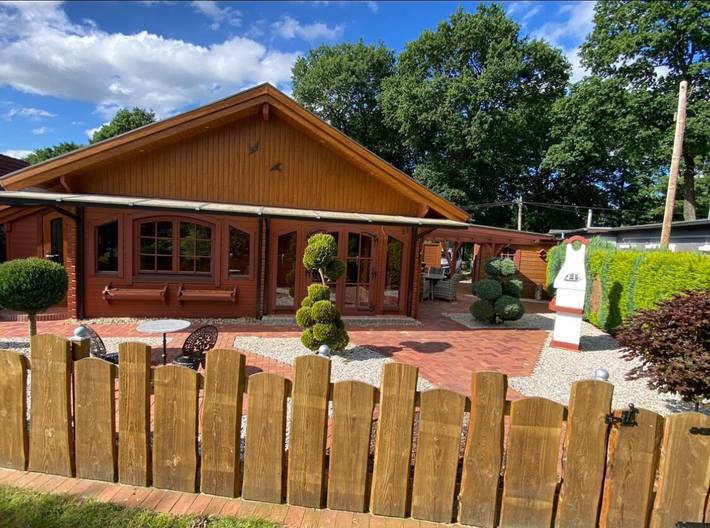 Ferienhaus für 2 Personen, mit Garten und Seeblick in Heede