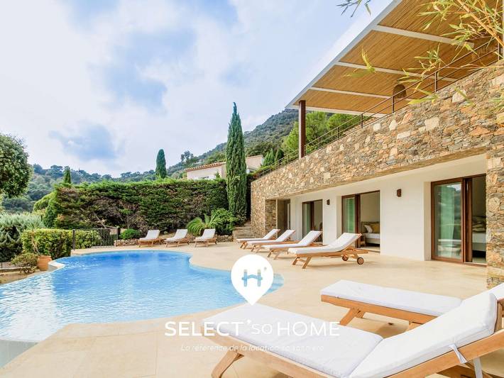 Villa pour 10 personnes, avec Terrasse ainsi que Jardin et Piscine dans Le Lavandou