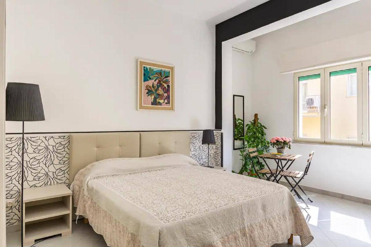 Double Room with Private External Bathroom in Piano di Sorrento, Napoli e dintorni