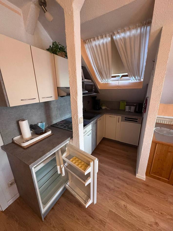 Apartamento entero, Apartamento 'Almsonne' con vistas a la montaña, balcón y Wi-Fi in Bad Hindelang, Suabia (Baviera)