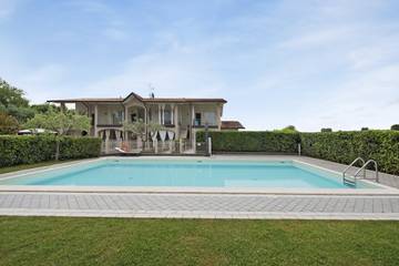 Glamping voor 4 Personen in Manerba del Garda, Garda Bergen, Afbeelding 4