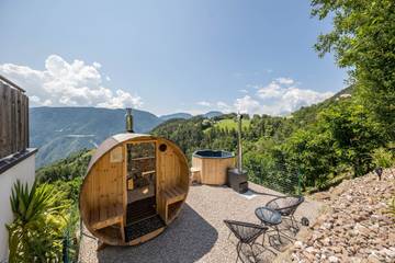 Ferienwohnung für 4 Personen in Unterinn, Ritten, Bild 2
