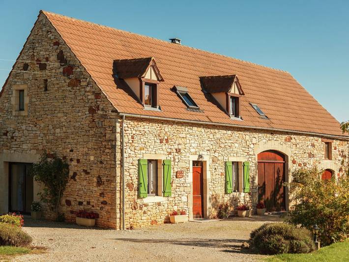 Location de vacances pour 10 personnes, avec Terrasse et Jardin à Lavercantière