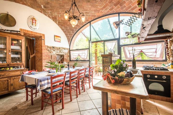 Villa "Il Fornacino" con piscina, giardino e Wi-Fi in Rapolano Terme, Chianti