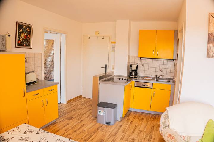 Ferienwohnung für 2 Personen, mit Balkon und Garten in Zingst - 4