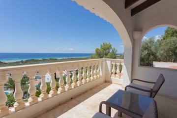 Villa in Alaior Gemeinde, Menorca für 12 