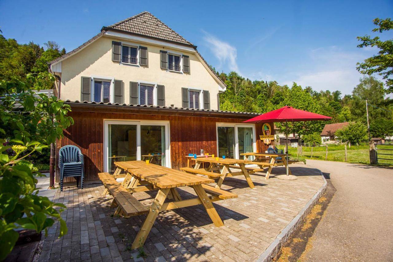 Double Room with Shared Bathroom in Porrentruy 2 Chaumont, Porrentruy