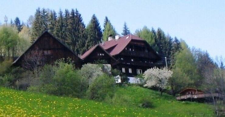 Ferienwohnung für 6 Personen, mit Balkon und Garten sowie Ausblick in Lieser-Maltatal