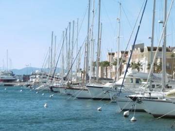 Appartement De Vacances pour 4 Personnes dans Gruissan (Ville), Gruissan, Photo 1