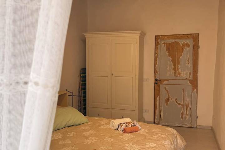 Entire apartment, House in Progress in Colle di Val d'Elsa, Siena Province
