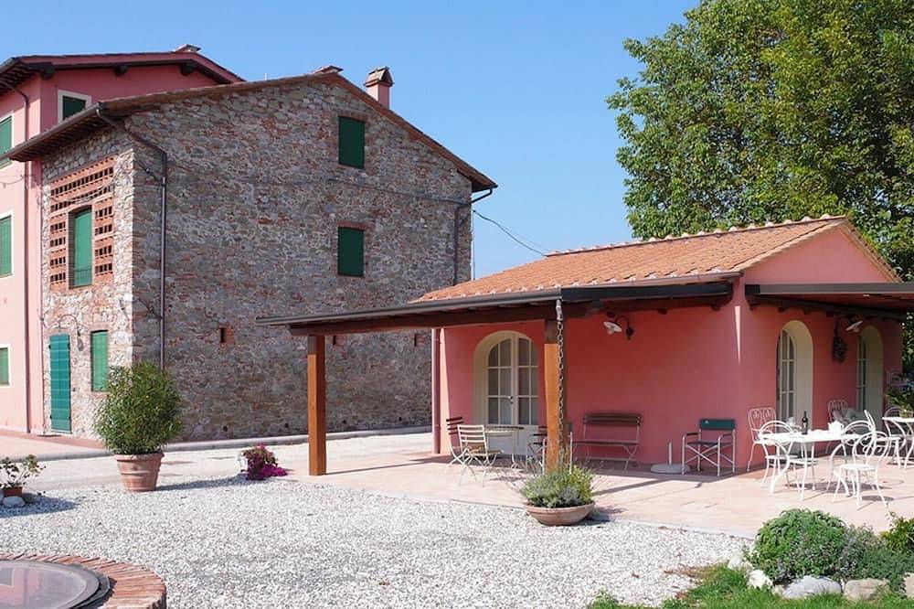 Casa vacanza a Lucca a partire da 232€ a notte