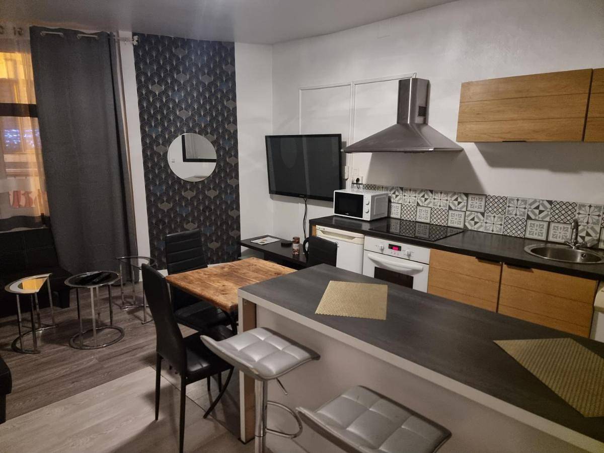 Appartement entier, Three-Bedroom Apartment in Bellac, Région de Bellac