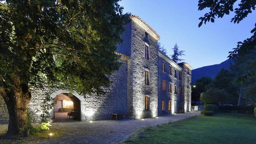 Maison de campagne pour 3 personnes, avec Terrasse ainsi que Jardin et Vue