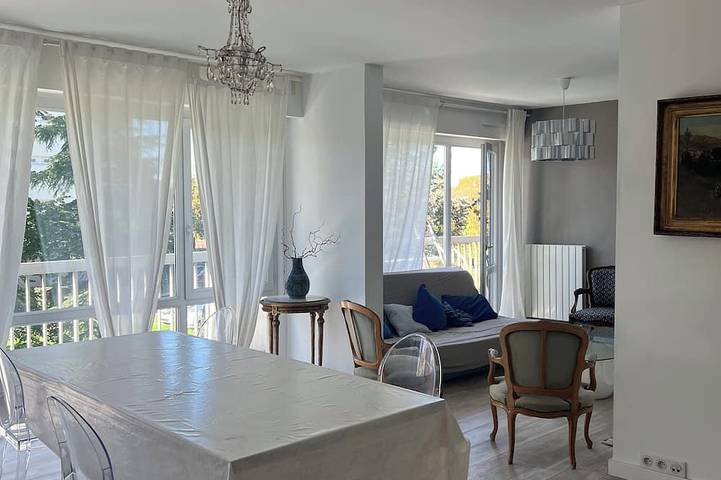 Apartamento entero, Your home on the outskirts of Bordeaux in Le Bouscat, Región de Burdeos