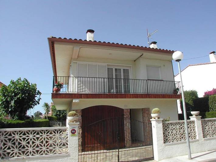Casa de vacaciones para 6 personas, con piscina y jardín, Se admiten mascotas - 1