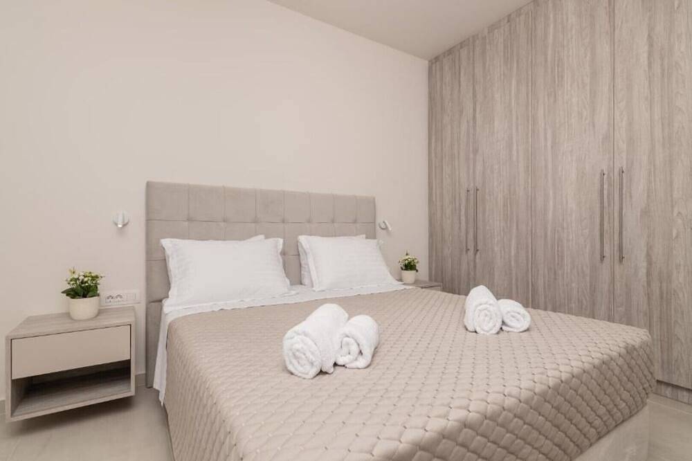 Romanza Ii Luxury Villa Leisure In Seclusion in Kalamaki, Zakynthos