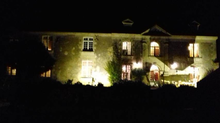 Location de vacances pour 5 personnes, avec terrasse ainsi que vue et jardin dans Brissac-Loire-Aubance - 2