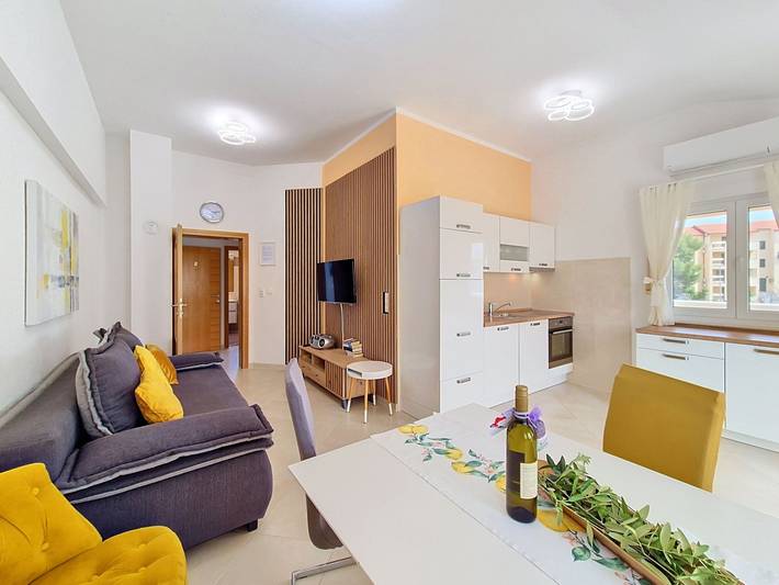 Ferienwohnung für 5 Personen, mit Garten und Terrasse in Okrug Gornji - 4