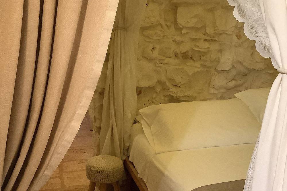 Ad&Dimore The Ancient Trullo for Exclusive use with swimming pool gym and garden in Polignano a Mare, Province de Bari