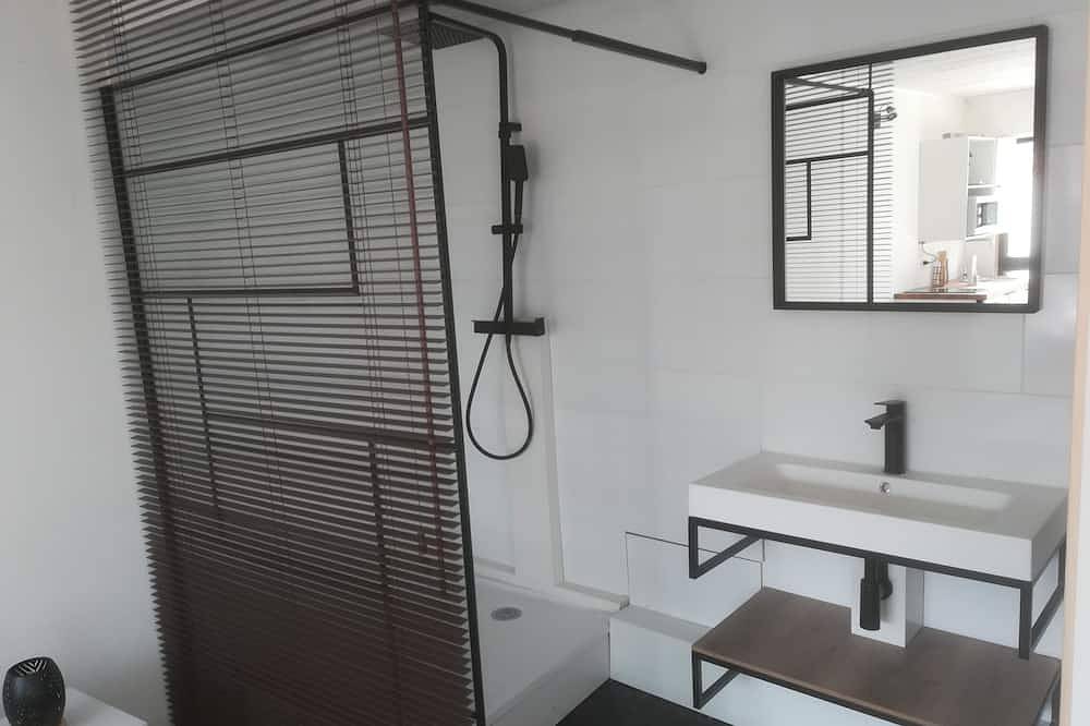 Ganze Wohnung, Location de Courte Durée Studio Meublé in Le Trait, Rouen und Umgebung
