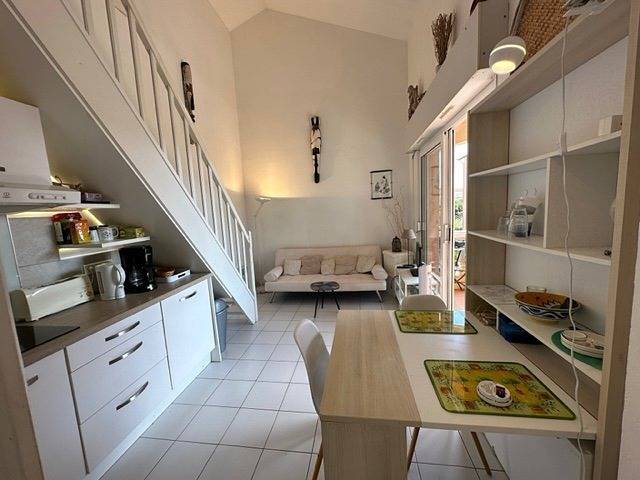 Apartamento vacacional entero, Piscina, playa a pie, 2 habitaciones in Six-Fours-les-Plages, Costa mediterránea (Francia)