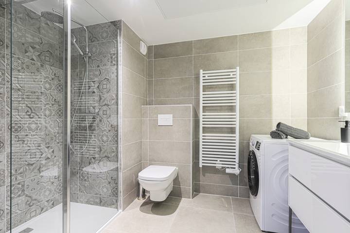 Gîte pour 4 personnes, avec balcon et piscine, animaux acceptés à Saint-Laurent-du-Var - 4